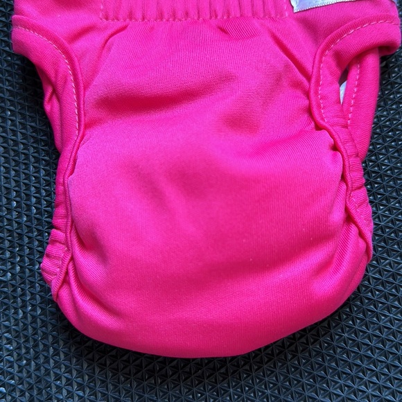 Reusable Dog diaper in size extra small: 1 bright pink - Picture 4 of 11